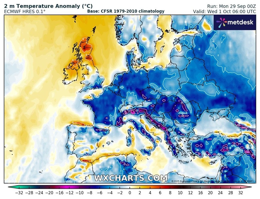 Prognozowane odchylenie temperatury od średniej w środę rano
