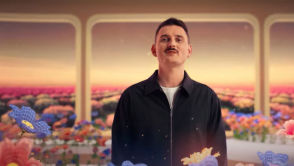 HejtOutLoveIn: T-Mobile i Dawid Podsiadło przeciwko obojętności na hejt w sieci