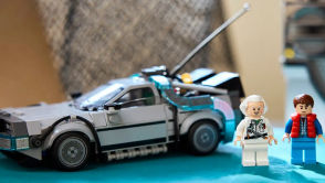 Ten wehikuł czasu znają&nbsp;wszyscy. Taki zestaw LEGO to gratka dla fanów