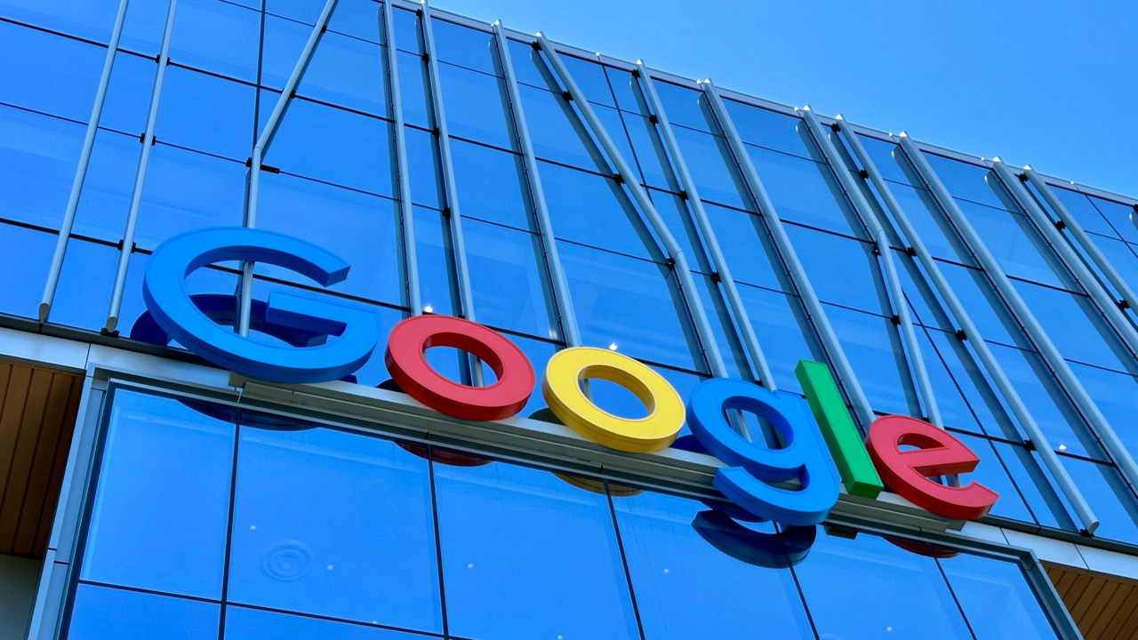 Utrzymanie AI jest zbyt drogie? Google chce się przenieść na orbitę